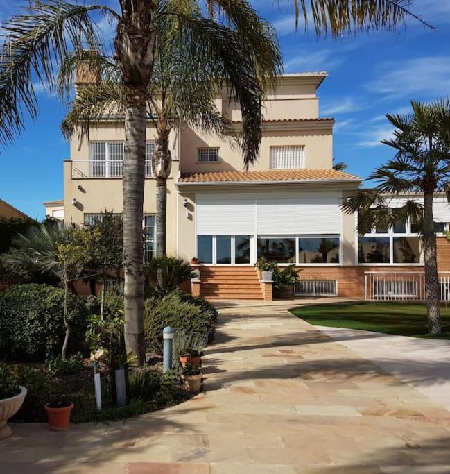Chalet & Piscina-Jardin-Barbacoa مرسية المظهر الخارجي الصورة
