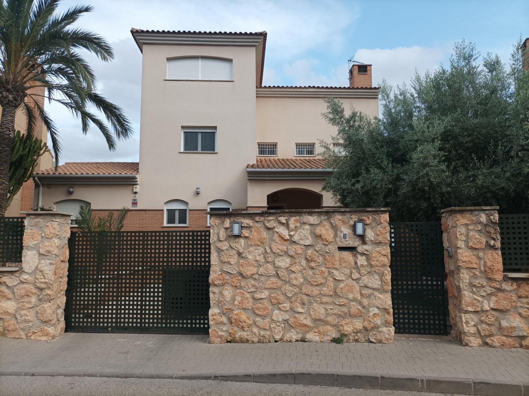 Chalet & Piscina-Jardin-Barbacoa مرسية المظهر الخارجي الصورة
